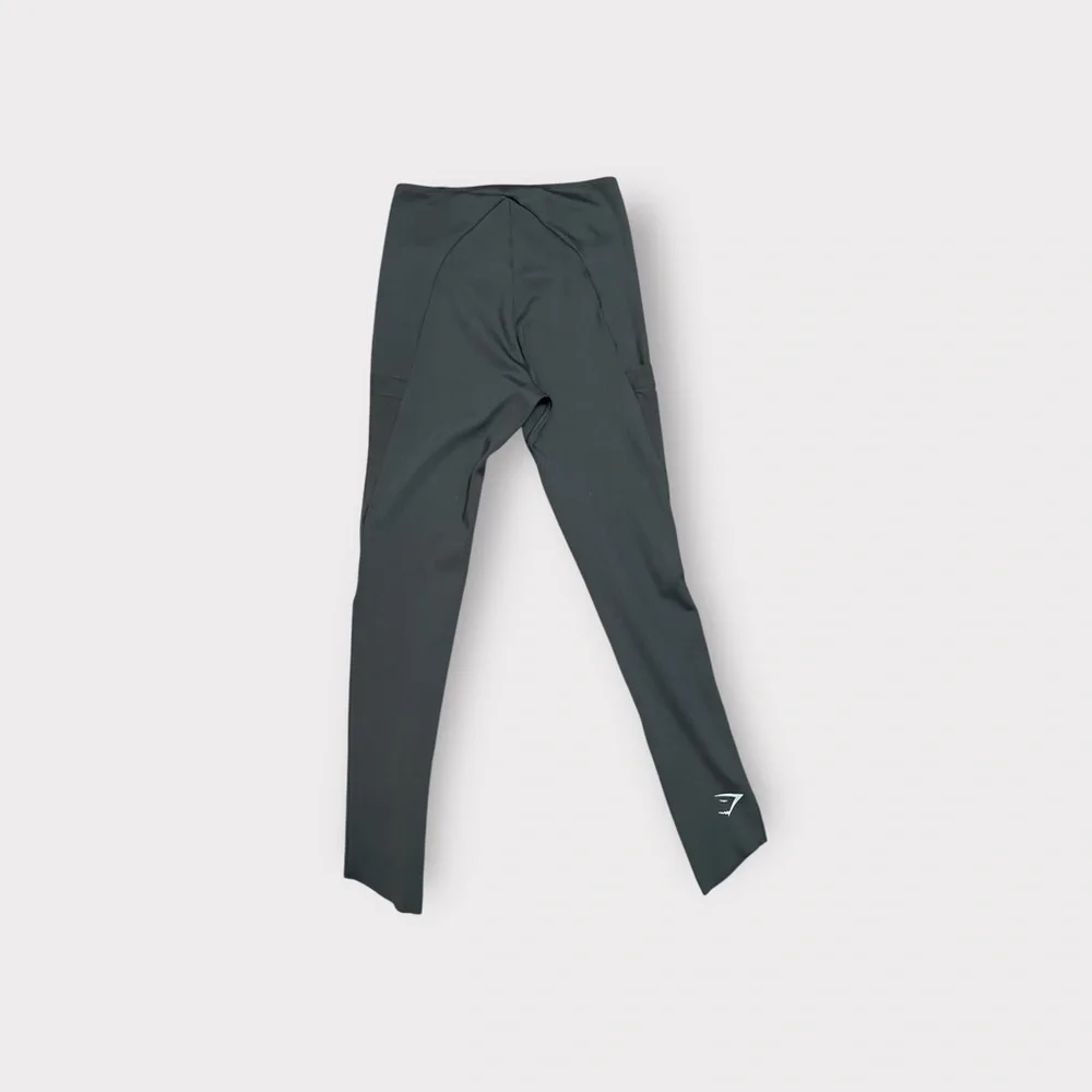 Gym Shark Black Laser Cut Training Legging with Pockets Size MEDIUM - Picture 2 of 2